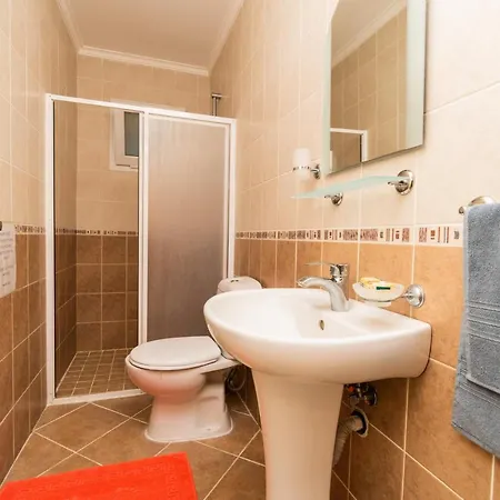 Apartment Luxury Three Bedrooms In Amazing Melisa's Place *