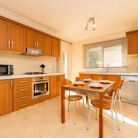 Luxury Three Bedrooms In Amazing Melisa's Place *