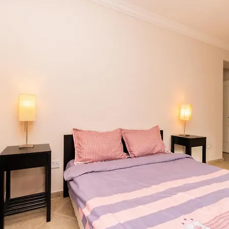 Luxury Three Bedrooms In Amazing Melisa's Place
